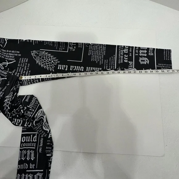 Game of Thrones Littlefinger Lord Baelish Quotes Leggings Black White One Size - Picture 8 of 11